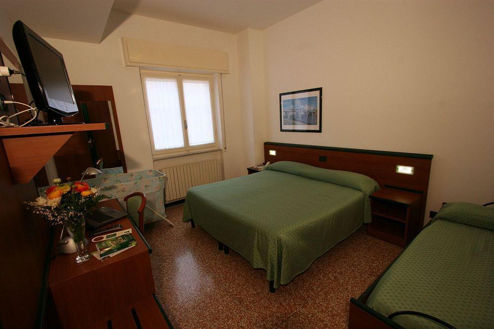 Albergo Adriana Celle Ligure Exterior foto